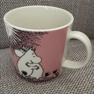 Moomin Arabia Love mug Moomin Character 1996 pink hug